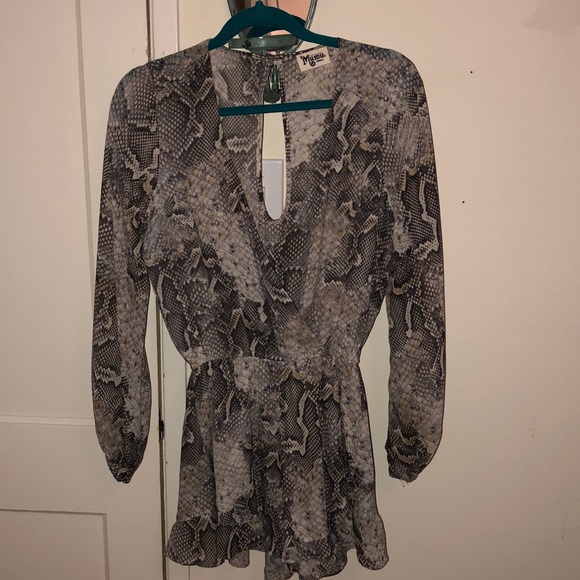 SMYM rocky romper - Picture 2 of 4